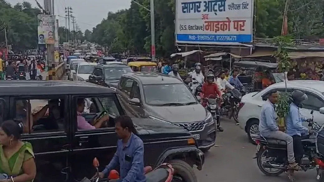 Lucknow में नहीं लगेगा जाम, हनुमान सेतु, निशातगंज, कुकरेल पर पुल निर्माण को हरी झंडी, बालू अड्डा से नई सड़क