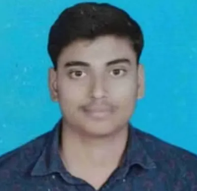Ballia News : कमरा बंद कर छात्र ने उठाया खौफनाक कदम, कोटा में रहकर करता था तैयारी