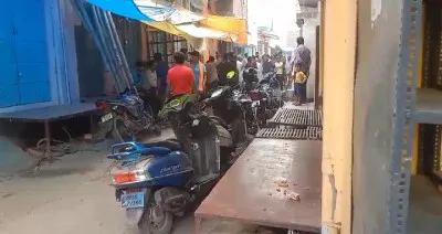 Road Accident in Ballia : ट्रक ने मारी बाइक में टक्कर, युवक की मौत