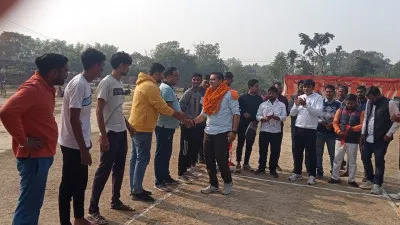 बलिया में First ओपन प्राइजमनी शॉर्ट बाउंड्री क्रिकेट प्रतियोगिता शुरू 