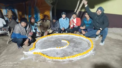 Ballia News : रामलला के स्वागत में रात 12 बजे 24 घंटे के लिए जलेगा 1.7 मीटर व्यास और 8 इंच गहरा दीपक