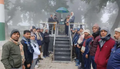 Ballia News: बलिया की वाकिंग टीम ने कुछ यूं किया नेताजी सुभाष चन्द्र बोस को याद