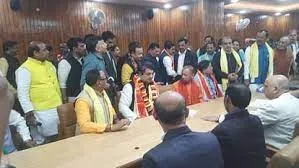 राज्यसभा चुनाव : यूपी में भाजपा के उम्मीदवारों ने किया नामांकन