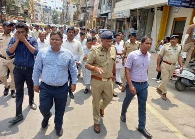 इंदौर: कलेक्टर ने वरिष्ठ अधिकारियों के साथ किया गेर के मार्ग का निरीक्षण