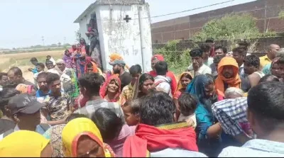 बिहार के सिवान में ट्रेन से कटकर चार की मौत