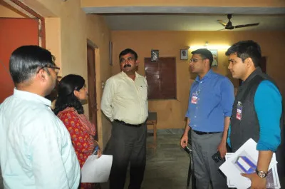 मुख्य निर्वाचन पदाधिकारी ने पश्चिमी सिंहभूम लोकसभा क्षेत्र का किया निरीक्षण