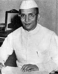 मुख्यमंत्री डॉ यादव ने पूर्व प्रधानमंत्री मोरारजी देसाई को पुण्यतिथि पर श्रद्धांजलि अर्पित की