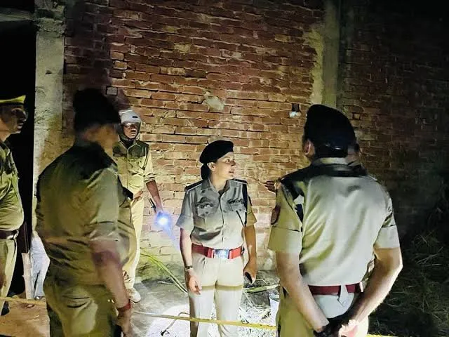 दिल दहला देने वाली घटना : बहन की फावड़े से काटकर हत्या, भाई की पेड़ से लटकी मिली लाश, मचा हड़कंप