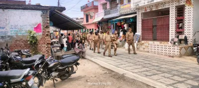 धनघटा पुलिस द्वारा अर्धसैनिक बलों के साथ किया गया एरिया डोमिनेशन / फ्लैग मार्च
