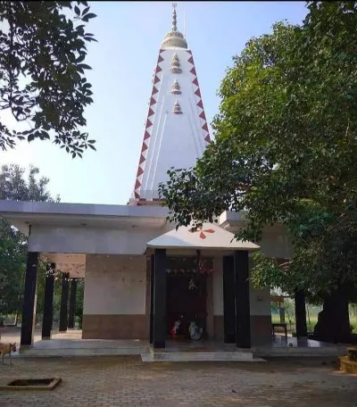 हरदोई: भक्तों की आस्था का केंद्र है बावन का कुसमा देवी मंदिर