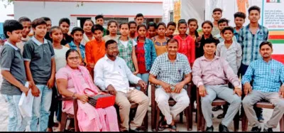 शिक्षकों को मिला मेहनत का फल : बच्चों ने किया बलिया के इस विद्यालय का कद ऊंचा