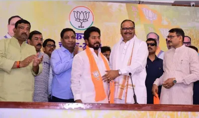 पूर्व विधायक जय चौबे और कई अन्य अनुभवी लोग भाजपा में शामिल हुए