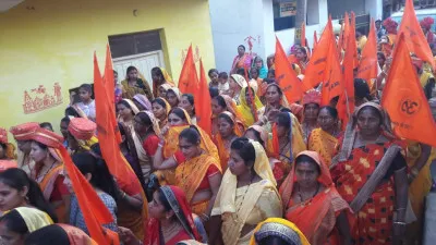 कर्मा जयंती पर शहर में निकाली गई कलशयात्रा