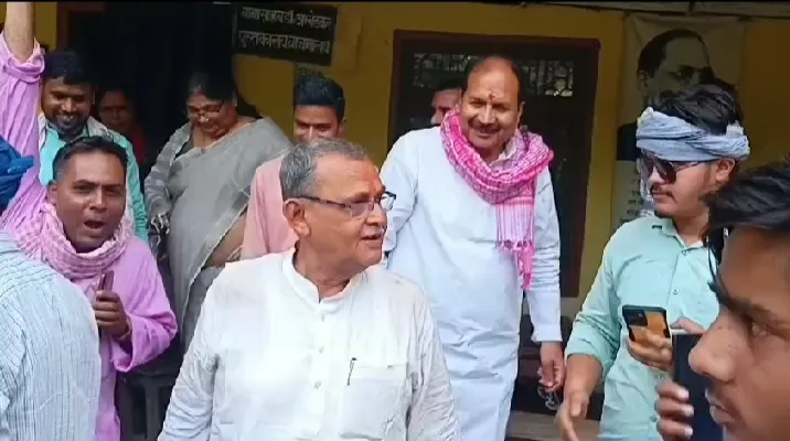 ज्यादती हुई तो मतगणना स्थल से बाहर मेरी या डीएम की आएगी लाश: सनातन