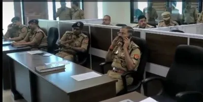 डीजीपी ने पुलिस मुख्यालय में बने कंट्रोल रूम का निरीक्षण किया