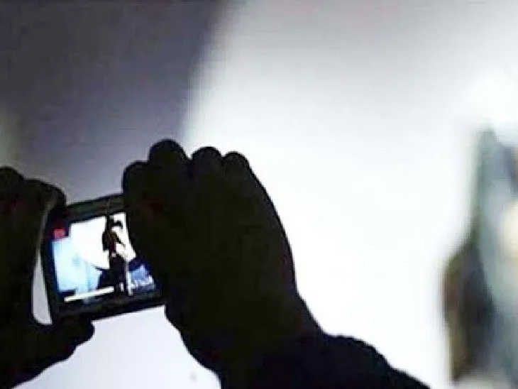 होटल के महिला कर्मचारी से रेप, वीडियो वायरल करने की धमकी 