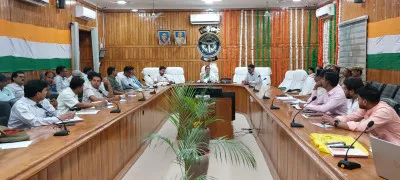 कलेक्ट्रेट सभागार में सम्पन्न हुआ फ्लाईंग स्क्वायड दल का प्रशिक्षण