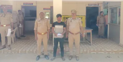 बलिया : तमंचा और जिन्दा कारतुस के साथ युवक गिरफ्तार