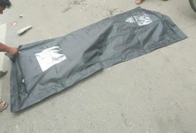 Road Accident in Ballia : बलिया में भीषण सड़क हादासा, युवक की मौत ; साथी रेफर