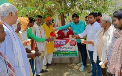 बलिया : नि: शुल्क प्याऊ का उद्घाटन, राहगीरों को हमेशा मिलेगा शीतल पेयजल