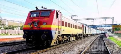 एक मई से होगा छपरा-आनन्द विहार टर्मिनस-छपरा ग्रीष्मकालीन ट्रेन का संचलन, देखें समय-सारिणी