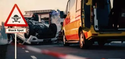 खड़ी ट्रक में बोलेरो ने मारी टक्कर, तीन बारातियों की मौत ; 6 घायल