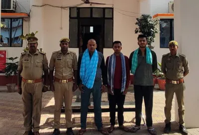 बलिया: पता चला कि पत्नी की हत्या के आरोप में पति और उसके दो बेटों को गिरफ्तार कर लिया गया है.