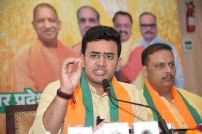 सिर्फ परिवार की परंपरागत सीटें बचाने में जुटे राहुल व अखिलेश : तेजस्वी सूर्या