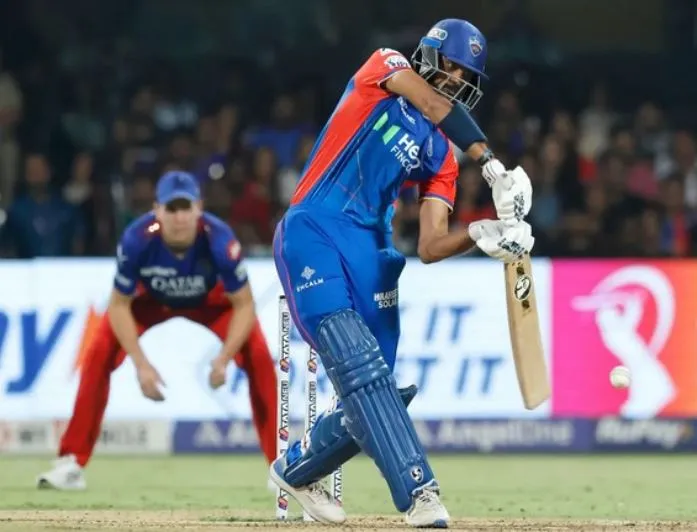 आरसीबी के खिलाफ हार के बाद डीसी कप्तान ने कहा-छोड़े गए कैचों ने टीम को नुकसान पहुंचाया