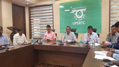 लखनऊ: रोडवेज की सभी बसों के पीछे लगेगा सड़क सुरक्षा संदेश बोर्ड, रोडवेज की नई पहल