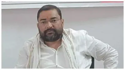 सड़क हादसे में गोरखपुर महानगर कांग्रेस अध्यक्ष आशुतोष त्रिपाठी की मौत, पत्नी और बेटी रेफर