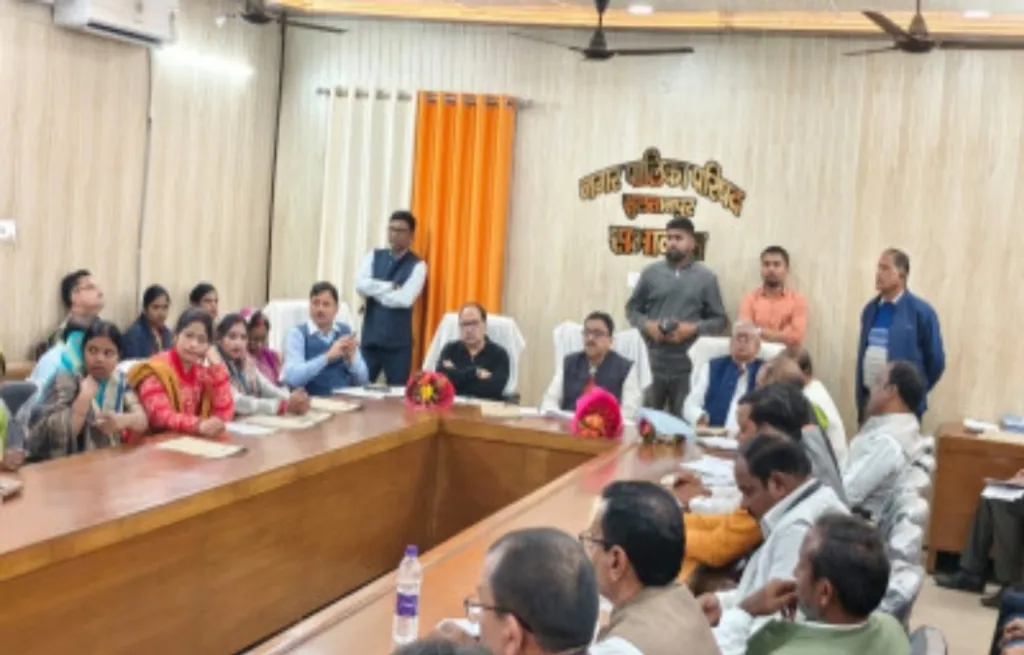 Sultanpur News: ई-रिक्शा पर लगेगा टैक्स, पालिका बनाएगी स्टैंड