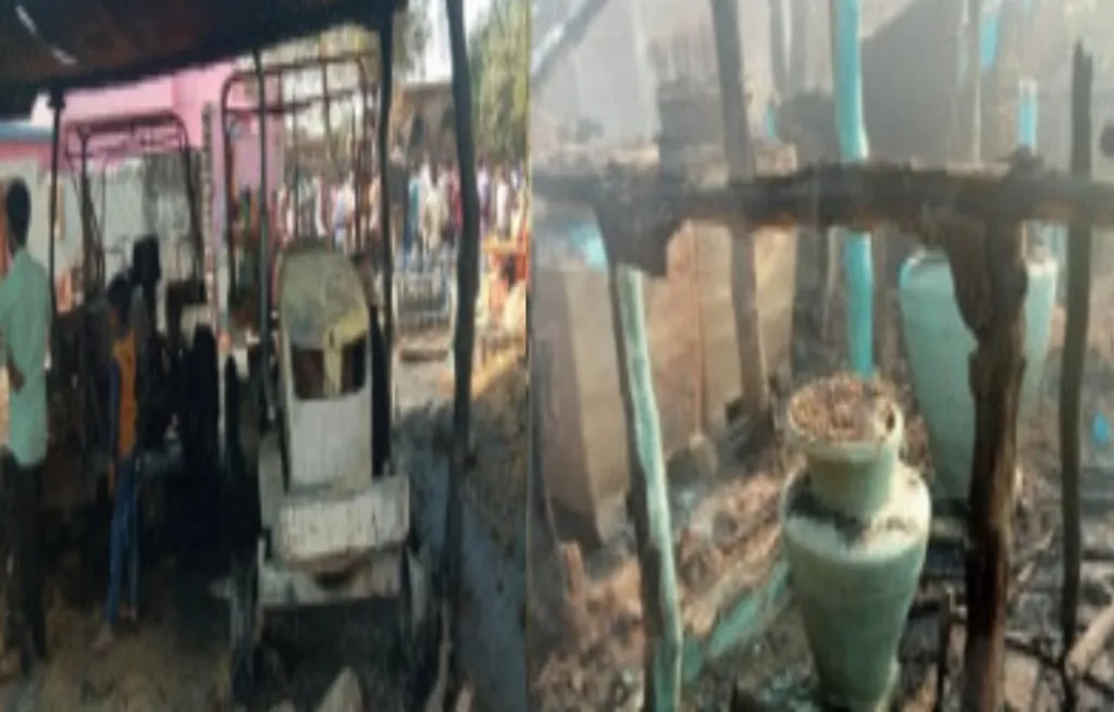 Lakhimpur Kheri News: भीषण आग से पांच घर खाक, लाखों का नुकसान, दो पशु झुलसे
