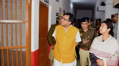 Lakhimpur Kheri News: प्रभारी मंत्री ने किया खीरी थाना निरीक्षण, व्यवस्थाओं पर जताई संतुष्टि