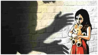 Kanpur News: 7 वर्षीय बच्ची से पड़ोसी वृद्ध ने की शर्मनाक हरकत, गिरफ्तार