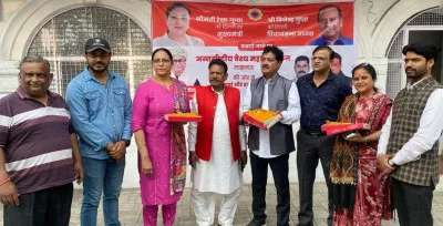 वैश्य समाज ने रेखा गुप्ता और विजेंद्र गुप्ता की नियुक्ति पर जताई खुशी