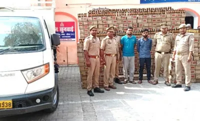 बलिया: बैरिया पुलिस ने जयप्रभा सेतु के पास 425 पेटी अंग्रेजी शराब बरामद, दो तस्कर गिरफ्तार
