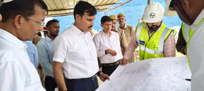 बलिया DM ने ग्राम समूह पाइप पेयजल परियोजना का किया निरीक्षण, अधिग्रहण व अनुमति की अड़चनों पर दिए सख्त निर्देश