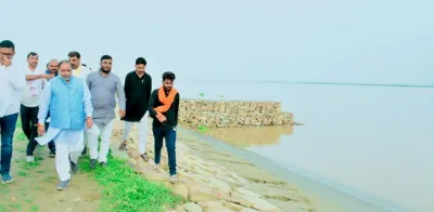 बाढ़ राहत कार्यों में गड़बड़ी पर होगी सख्त जांच, दोषी नहीं बचेंगे : परिवहन मंत्री दयाशंकर सिंह