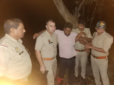 Encounter in Ballia: पुलिस मुठभेड़ में गो-तस्कर गिरफ्तार, पैर में लगी गोली