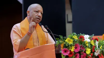सीएम योगी बोले, “सनातन धर्म पर सबसे बड़ा प्रहार राजनीतिक इस्लाम ने किया”, सपा-कांग्रेस को बताया रामद्रोही