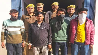 मुरादाबाद: चोरी के चार ट्रैक्टर के साथ पकड़े गए आरोपी, जेल भेजे गए