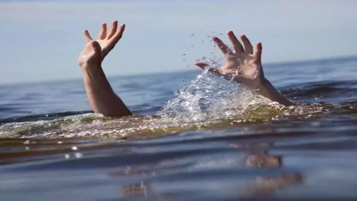 Ballia News : 11 वर्षीय मासूम की डूबने से दर्दनाक मौत