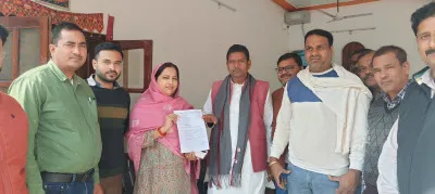 बलिया में शिक्षकों का वेतन संकट गहराया : भुगतान में देरी पर आंदोलन की चेतावनी