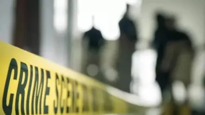 Crime News: लखनऊ में सनसनी, सफेद चादर में बंधा मिला महिला का शव, 100 से ज्यादा CCTV फुटेज खंगाले, संदिग्ध कार की तलाश में पुलिस