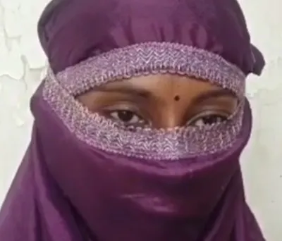 Ballia News: स्टेशन मास्टर पति की दूसरी शादी की जानकारी मिलते ही पूना से बलिया पहुंची पत्नी, एसपी से की न्याय की गुहार