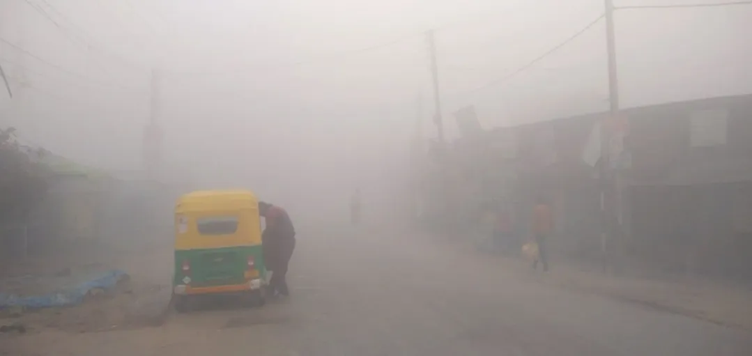 कानपुर देहात में शीतलहर का प्रकोप, घने कोहरे से जनजीवन प्रभावित—न्यूनतम तापमान 9 डिग्री