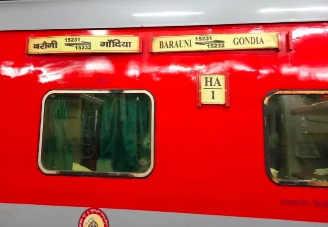 बलिया के फेफना जंक्शन पर दो एक्सप्रेस ट्रेनों का ठहराव तय, 30 दिसंबर से लागू होगी व्यवस्था