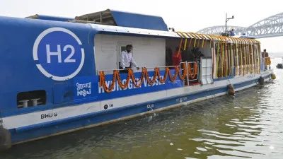 काशी को देश की पहली हाइड्रोजन जलयान सौंपा गया; केंद्रीय मंत्री सर्बानंद सोनोवाल ने नमो घाट से किया शुभारंभ, जानें इसकी खासियतें