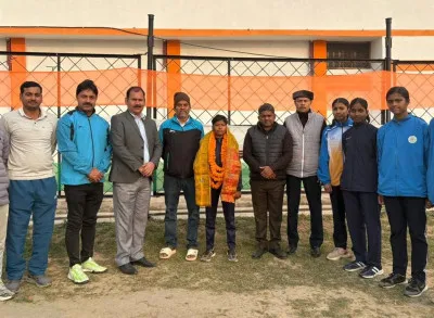 उत्तर प्रदेश बालिका वॉलीबाल टीम में बलिया की साक्षी का चयन